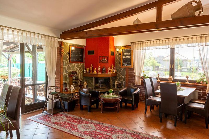 Hotel El Greco Rožnov pod Radhoštěm Zewnętrze zdjęcie
