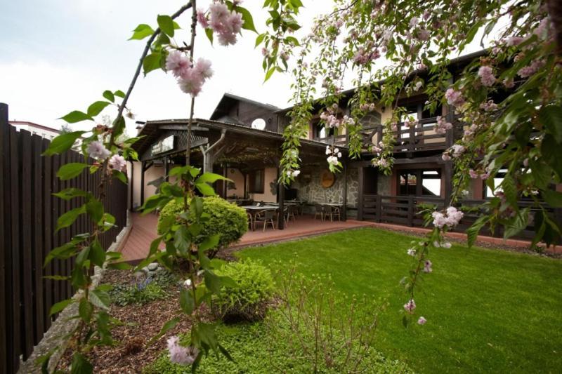 Hotel El Greco Rožnov pod Radhoštěm Zewnętrze zdjęcie